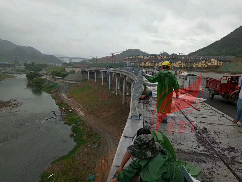浙江臺州燈光橋梁護欄安裝現場