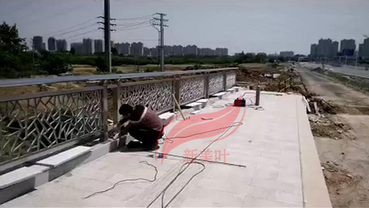 江西萍鄉(xiāng)景觀河道護欄施工現場